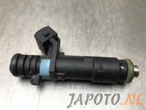 Used Injector (petrol injection) Chevrolet Spark (M300) 1.2 16V Price € 19,95 Margin scheme offered by Japoto Parts B.V.
