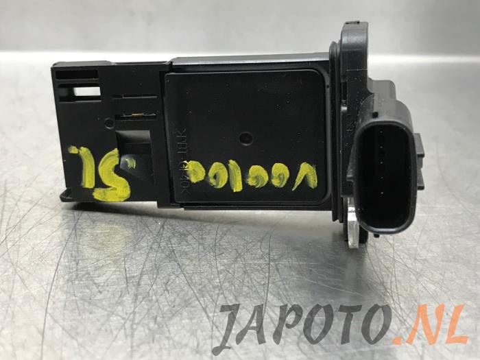 Begagnade Luftflödesmätare Toyota Auris Touring Sports (E18) 1.2 T 16V Pris € 47,20 Marginaltabell erbjuds av Japoto Parts B.V.