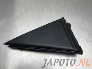 Used C-style sealing cover right Toyota Auris Touring Sports (E18) 1.2 T 16V Price € 14,99 Margin scheme offered by Japoto Parts B.V.
