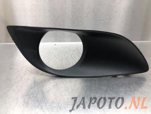 Używane Pokrywa swiatla przeciwmgielnego prawa Toyota Yaris II (P9) 1.33 16V Dual VVT-I Cena € 14,95 Procedura marży oferowane przez Japoto Parts B.V.