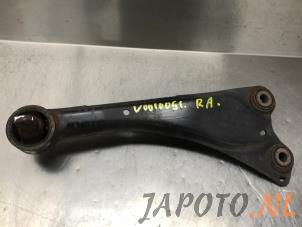 Used Rear upper wishbone, right Toyota Auris Touring Sports (E18) 1.2 T 16V Price € 34,95 Margin scheme offered by Japoto Parts B.V.