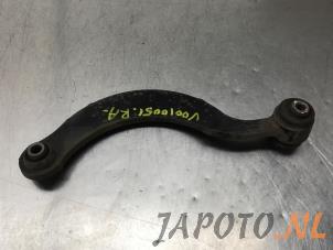Used Rear upper wishbone, right Toyota Auris Touring Sports (E18) 1.2 T 16V Price € 34,95 Margin scheme offered by Japoto Parts B.V.