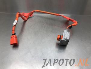 Usados Cable de carga híbrido Suzuki Swace 1.8 16V Hybrid Precio € 99,95 Norma de margen ofrecido por Japoto Parts B.V.