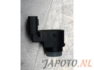 Usados Sensor PDC Kia Sportage (NQ5) 1.6 T-GDi Hybrid 16V AWD Precio € 49,95 Norma de margen ofrecido por Japoto Parts B.V.