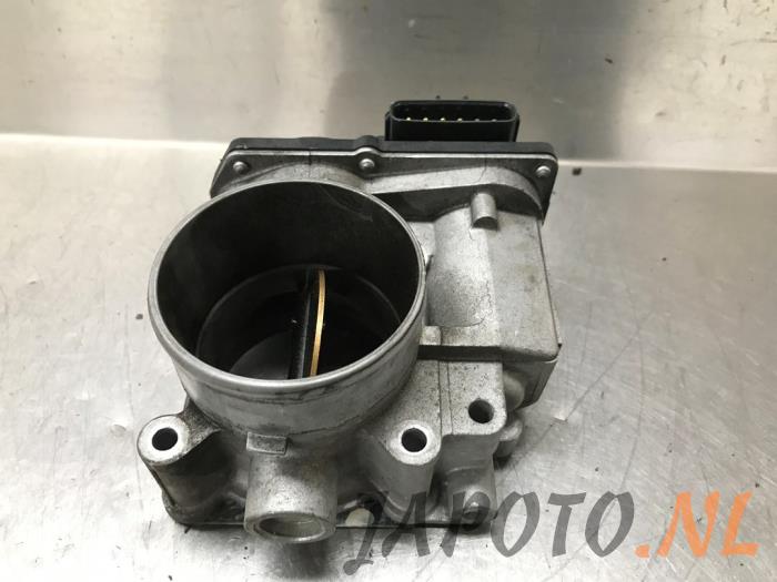 Usagé Boitier papillon Subaru Impreza III (GH/GR) 2.0D AWD Prix € 52,45 Règlement à la marge proposé par Japoto Parts B.V.