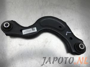 Used Rear upper wishbone, right Kia Sportage (NQ5) 1.6 T-GDi Hybrid 16V AWD Price € 74,99 Margin scheme offered by Japoto Parts B.V.
