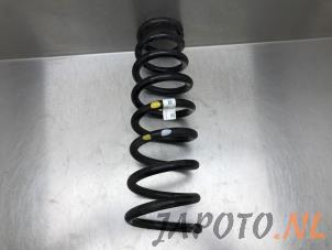 Used Rear coil spring Kia Sportage (NQ5) 1.6 T-GDi Hybrid 16V AWD Price € 49,95 Margin scheme offered by Japoto Parts B.V.