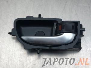 Used Rear door handle 4-door, right Toyota Auris (E18) 1.8 16V Hybrid Price € 14,99 Margin scheme offered by Japoto Parts B.V.