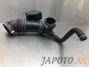 Used Air intake hose Toyota Auris (E18) 1.8 16V Hybrid Price € 39,95 Margin scheme offered by Japoto Parts B.V.