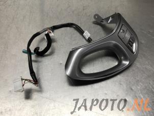 Used Steering wheel switch Hyundai iX35 (LM) 2.0 16V Price € 49,95 Margin scheme offered by Japoto Parts B.V.