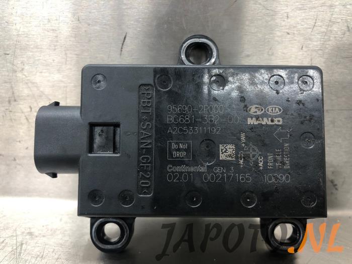 Begagnade Styrvinkelsensor Hyundai iX35 (LM) 2.0 16V Pris € 62,95 Marginaltabell erbjuds av Japoto Parts B.V.