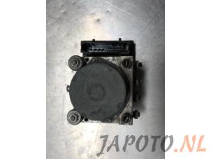 Usados Bomba ABS Mitsubishi Colt (Z2/Z3) 1.3 16V Precio € 99,95 Norma de margen ofrecido por Japoto Parts B.V.