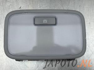 Usagé Eclairage intérieur arrière Hyundai Elantra Prix € 24,14 Prix TTC proposé par Japoto Parts B.V.