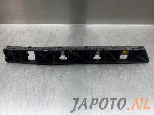Used Rear bumper bracket, left Hyundai Elantra Price € 18,15 Inclusive VAT offered by Japoto Parts B.V.