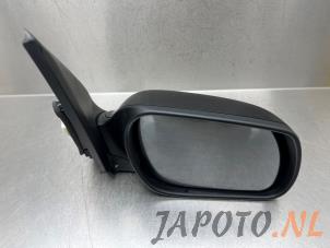 Usagé Rétroviseur extérieur droit Mazda 2 (NB/NC/ND/NE) 1.4 16V Prix € 24,95 Règlement à la marge proposé par Japoto Parts B.V.