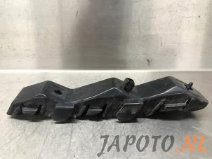 Used Front bumper bracket, right Hyundai iX20 (JC) 1.6i 16V Price € 9,95 Margin scheme offered by Japoto Parts B.V.