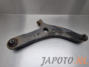 Used Front lower wishbone, right Hyundai iX20 (JC) 1.6i 16V Price € 34,95 Margin scheme offered by Japoto Parts B.V.