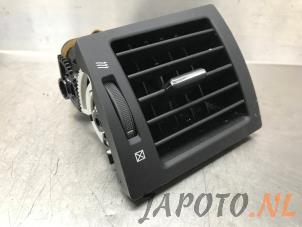 Used Air grill side Toyota Avensis Wagon (T27) 1.8 16V VVT-i Price € 19,95 Margin scheme offered by Japoto Parts B.V.