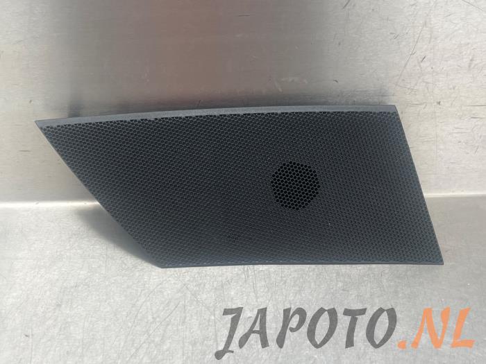 Begagnade Diskanthögtalare Toyota Avensis Wagon (T27) 1.8 16V VVT-i Pris € 26,20 Marginaltabell erbjuds av Japoto Parts B.V.