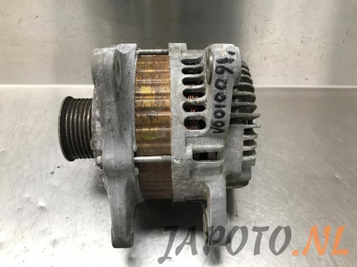 Used Dynamo Nissan Tiida (C11X) 1.6 16V Price € 52,45 Margin scheme offered by Japoto Parts B.V.
