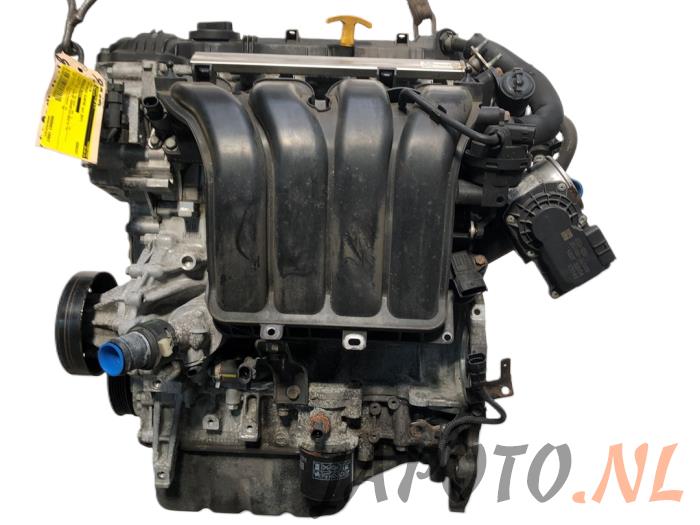 Używane Silnik Hyundai Elantra Cena € 1.905,75 Z VAT oferowane przez Japoto Parts B.V.