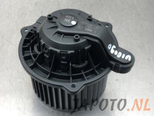 Used Heating and ventilation fan motor Kia Venga 1.6 CVVT 16V Price € 29,95 Margin scheme offered by Japoto Parts B.V.