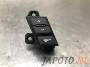 Used Switch (miscellaneous) Kia Cee'd Sportswagon (JDC5) 1.6 GDI 16V Price € 19,95 Margin scheme offered by Japoto Parts B.V.