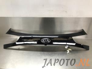 Used Decorative strip tailgate Kia Cee'd Sportswagon (JDC5) 1.6 GDI 16V Price € 99,00 Margin scheme offered by Japoto Parts B.V.