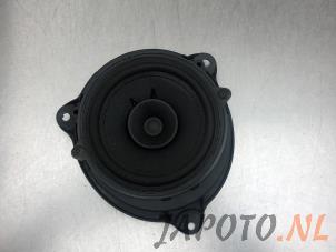 Used Speaker Nissan NV 250 (WF) 1.5 dCi 115 Price € 19,95 Margin scheme offered by Japoto Parts B.V.