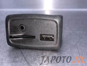 Gebrauchte AUX / USB-Anschluss Nissan NV 250 (WF) 1.5 dCi 115 Preis € 14,95 Margenregelung angeboten von Japoto Parts B.V.