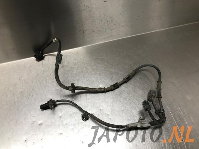 Begagnade ABS-sensor Hyundai i30 Fastback (PDEBA/PEDBC) 2.0 N Turbo 16V Pris € 26,20 Marginaltabell erbjuds av Japoto Parts B.V.