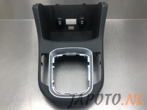 Używane Element deski rozdzielczej Hyundai i30 Fastback (PDEBA/PEDBC) 2.0 N Turbo 16V Cena € 49,95 Procedura marży oferowane przez Japoto Parts B.V.