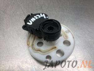 Used Heater valve motor Toyota Aygo (B40) 1.0 12V VVT-i Price € 19,95 Margin scheme offered by Japoto Parts B.V.