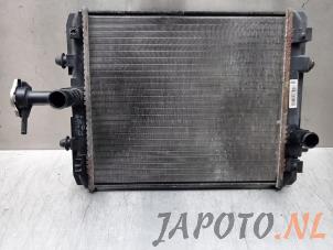 Usagé Radiateur Toyota Aygo (B10) 1.0 12V VVT-i Prix € 27,49 Règlement à la marge proposé par Japoto Parts B.V.