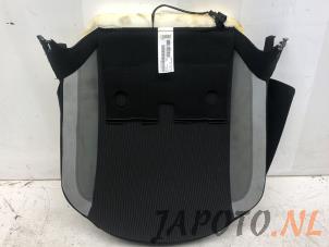 Used Seat cushion, right Toyota Aygo (B40) 1.0 12V VVT-i Price € 49,95 Margin scheme offered by Japoto Parts B.V.