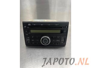 Gebrauchte Radio CD Spieler Nissan NV 200 (M20M) 1.5 dCi 86 Preis auf Anfrage angeboten von Japoto Parts B.V.