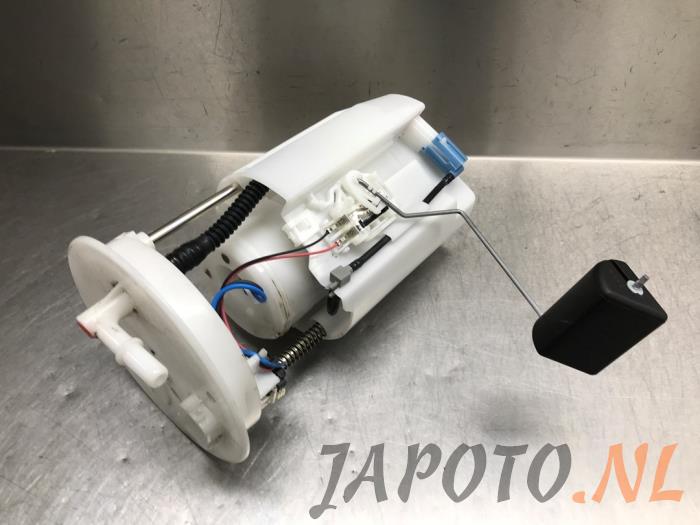 Begagnade Bensinpump Suzuki Ignis (MF) 1.2 Dual Jet 16V Pris € 62,95 Marginaltabell erbjuds av Japoto Parts B.V.