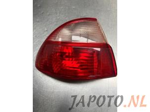 Used Taillight, left Toyota Avensis (T22) 1.6 16V VVT-i Price € 29,95 Margin scheme offered by Japoto Parts B.V.
