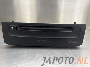 Used CD player Toyota Avensis (T22) 1.6 16V VVT-i Price € 34,95 Margin scheme offered by Japoto Parts B.V.