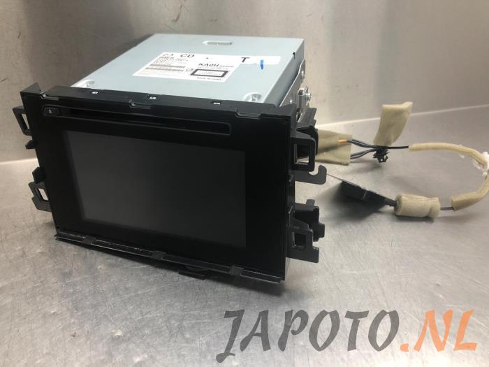 Usagé Système navigation Mazda CX-5 I (KE,GH) 2.2 SkyActiv-D 150 16V 2WD Prix € 313,95 Règlement à la marge proposé par Japoto Parts B.V.