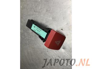 Used Panic lighting switch Mazda 2 (DE) 1.3 16V MZR Price € 9,95 Margin scheme offered by Japoto Parts B.V.