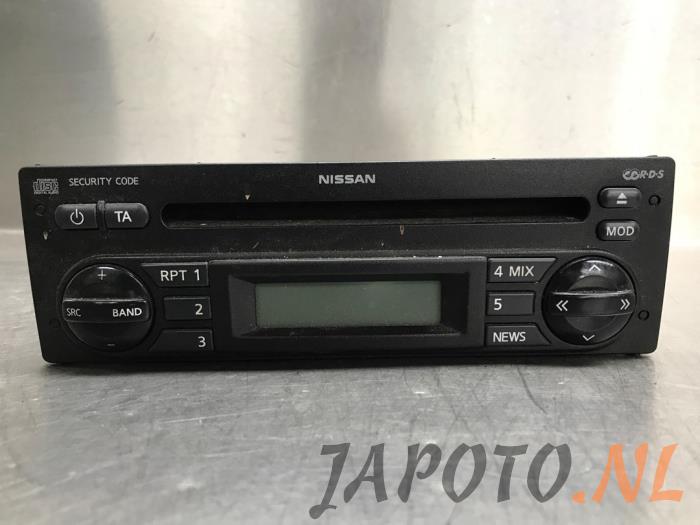Radioodtwarzacz CD z Nissan Note (E11) 1.4 16V 2007