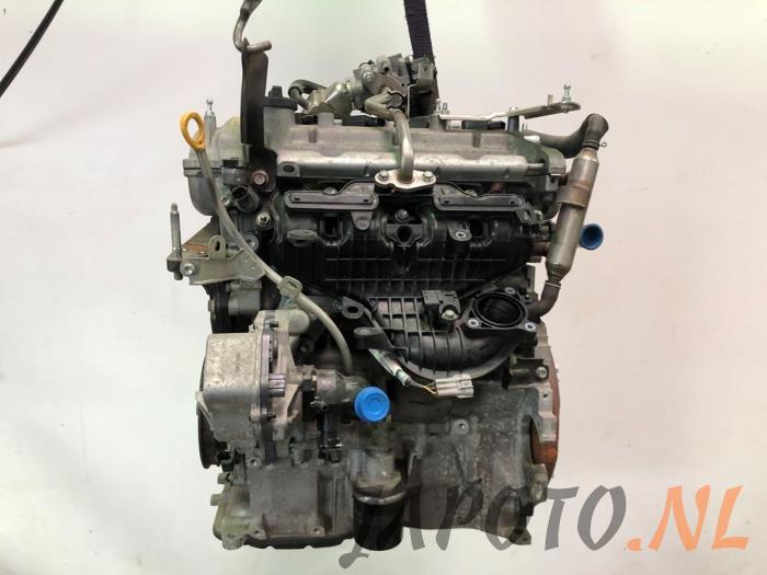 Motor from a Toyota Yaris III (P13) 1.5 16V Hybrid 2015