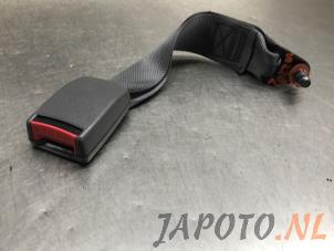 Usagé Attache ceinture arrière gauche Hyundai Atos 1.1 12V Prix € 14,95 Règlement à la marge proposé par Japoto Parts B.V.