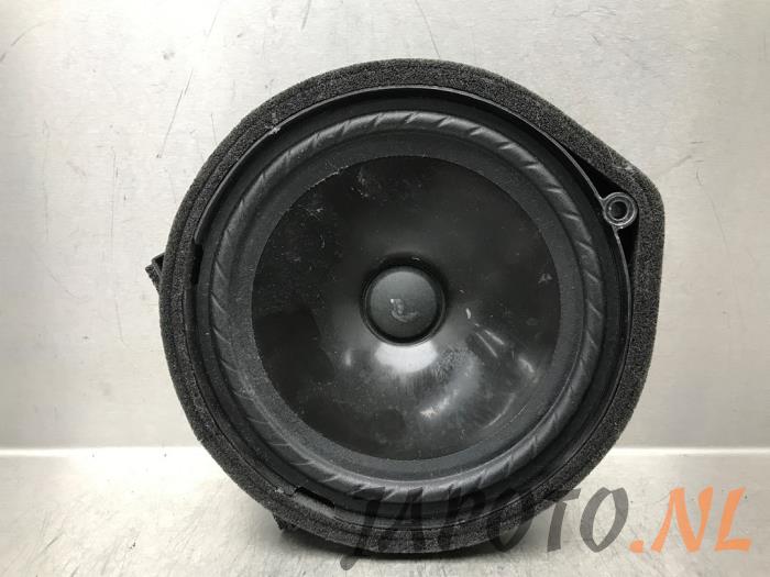 Używane Glosnik Honda Civic (FK/FN) 1.8i Type S VTEC 16V Cena € 20,95 Procedura marży oferowane przez Japoto Parts B.V.