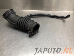 Used Air intake hose Kia Rio III (UB) 1.2 CVVT 16V Price € 49,95 Margin scheme offered by Japoto Parts B.V.