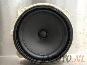Used Speaker Hyundai iX35 (LM) 1.6 GDI 16V Price € 19,95 Margin scheme offered by Japoto Parts B.V.