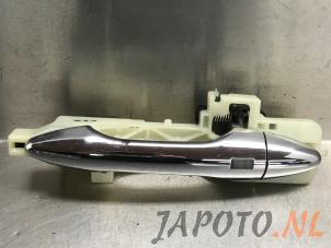 Used Front door handle 4-door, right Hyundai iX35 (LM) 1.6 GDI 16V Price € 39,95 Margin scheme offered by Japoto Parts B.V.