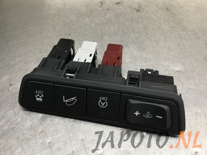 Interruptor (varios) de un Hyundai iX35 (LM) 1.6 GDI 16V 2014