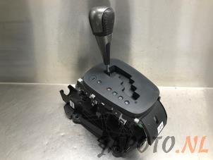 Used Automatic gear selector Toyota Yaris III (P13) 1.5 16V Hybrid Price € 75,00 Margin scheme offered by Japoto Parts B.V.